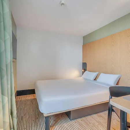 Bordeaux Centre Hotel 3*