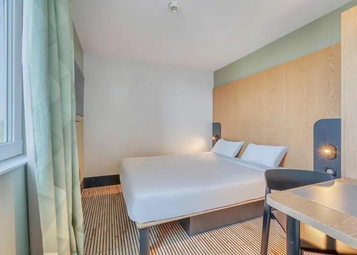 Bordeaux Centre Hotel 3*