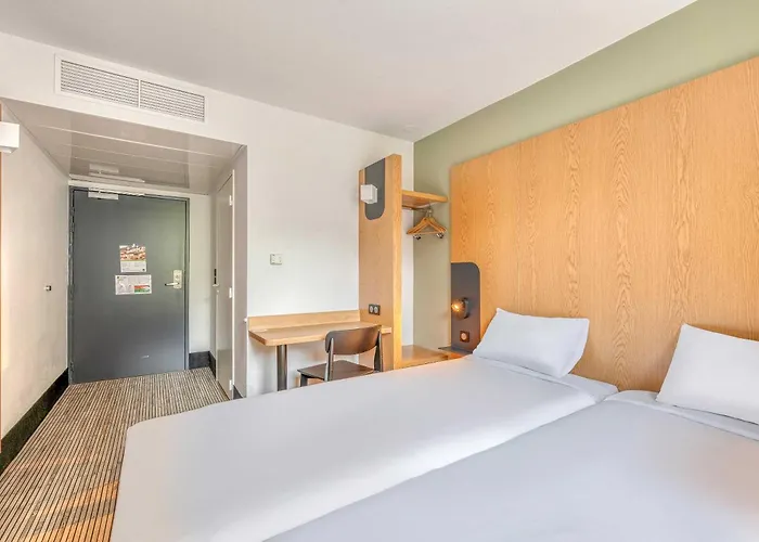 Hotel Bordeaux Centre 3*